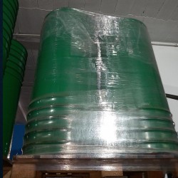 Bidones metalicos  cónicos reacondicionados de 200 litros color verde.